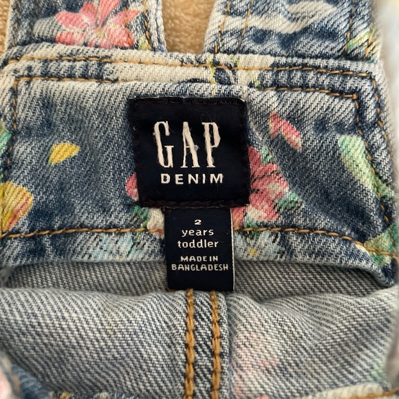GAP Floral Toddler Jumpsuit Short - Size 2T - Picture 5 of 9